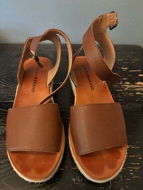Lucky Brand Tan Leather Espadrille Wedge Sandals
